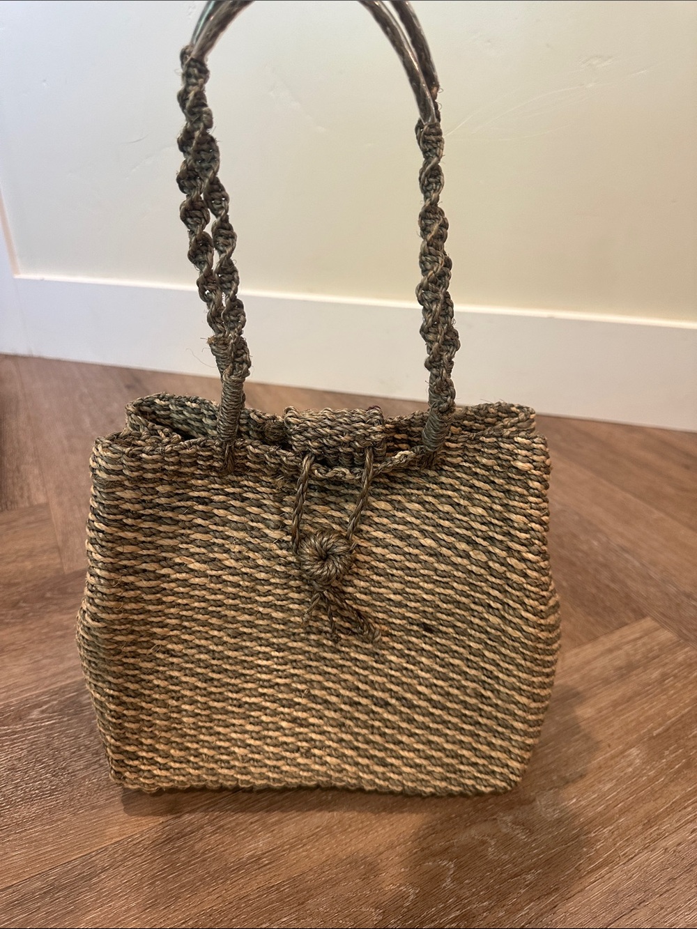 Woven Straw shoulder Bag - Natural Straw and light grey straw
